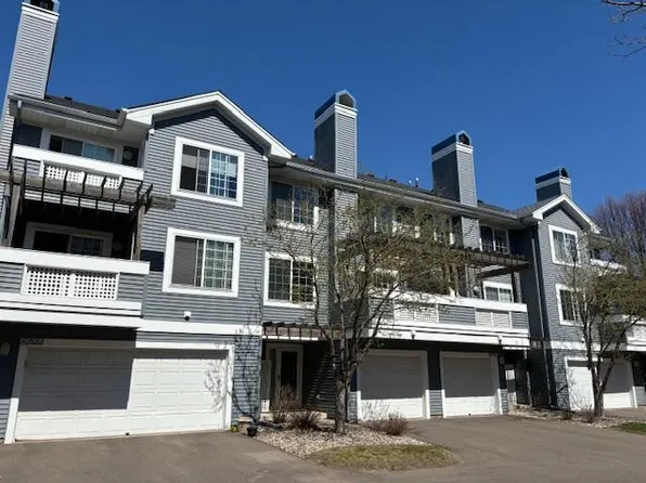 15620 24th Ave N Unit F, Plymouth, MN 55447