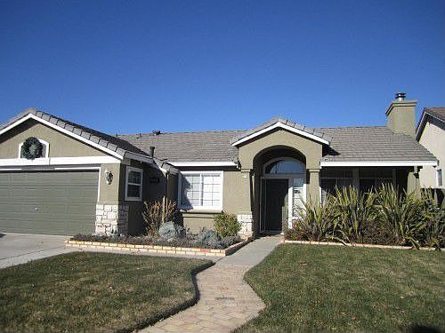 1st image of 795 Sugar Pine Dr