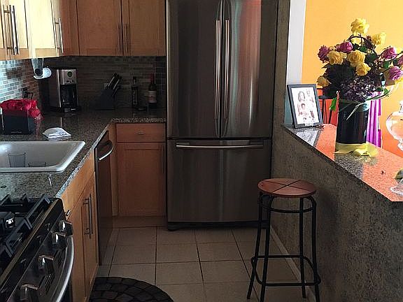 2nd image of 300 W 145th St #Townhouse 10