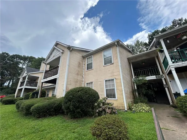 613 Ridgecreek Dr, Clarkston, GA 30021