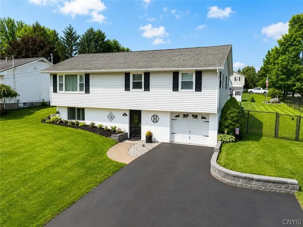 157 Garrow Street Ext, Auburn, NY 13021