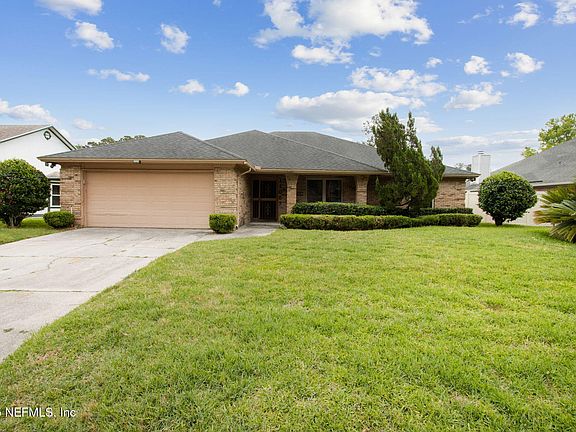 3rd image of 11057 COPPER HILL Drive