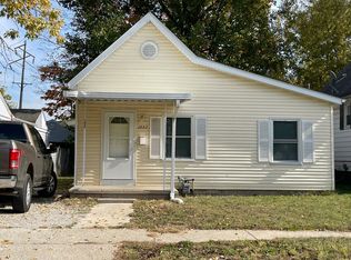 1052 N Ohio St, Springfield, IL 62702
