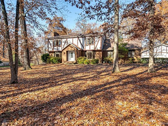 2nd image of 16347 N Briarwood Ct