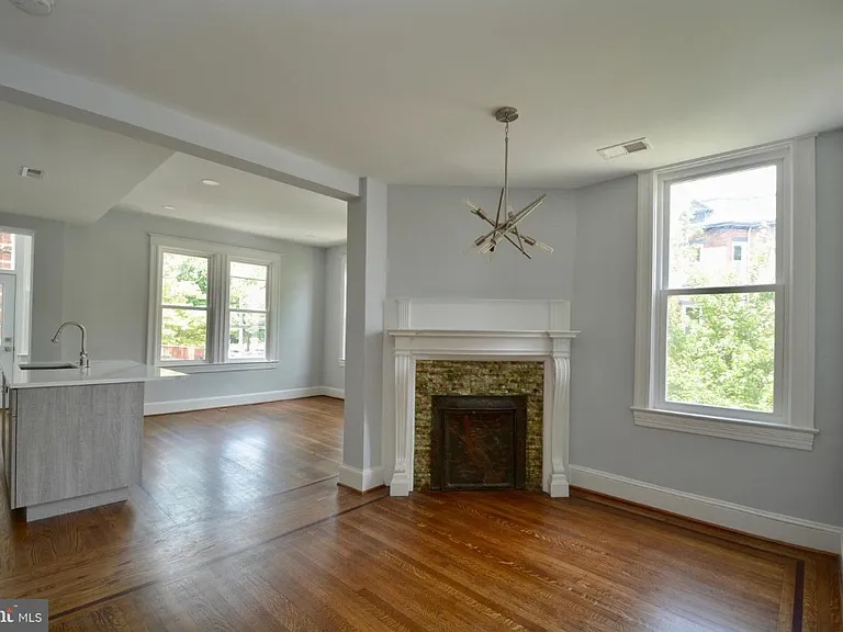 1724 2nd St NW #1 — Photo 8