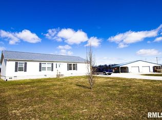 1759 Green Street Rd, Centralia, IL 62801