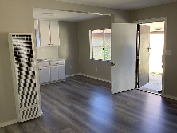 5th image of 5909 Cecilia St #5911-3/4