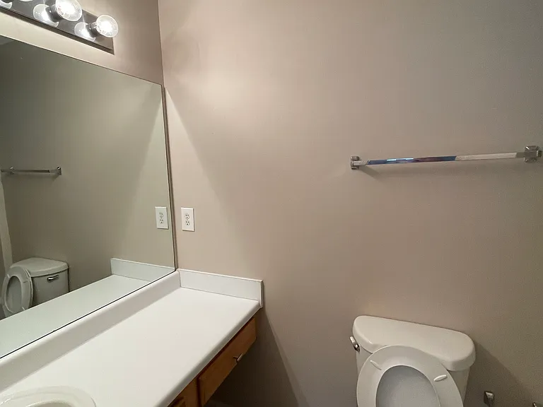 480 Inkberry Dr — Photo 16