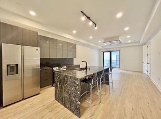 1306 N Front St #F, Philadelphia, PA 19122
