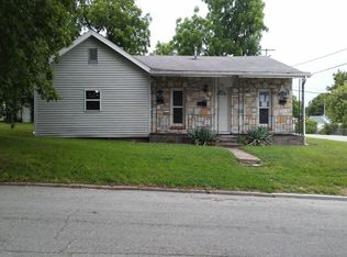 748 Campbell St, Webb City, MO 64870