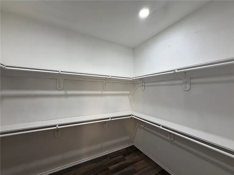 5509 Candace St — Photo 22