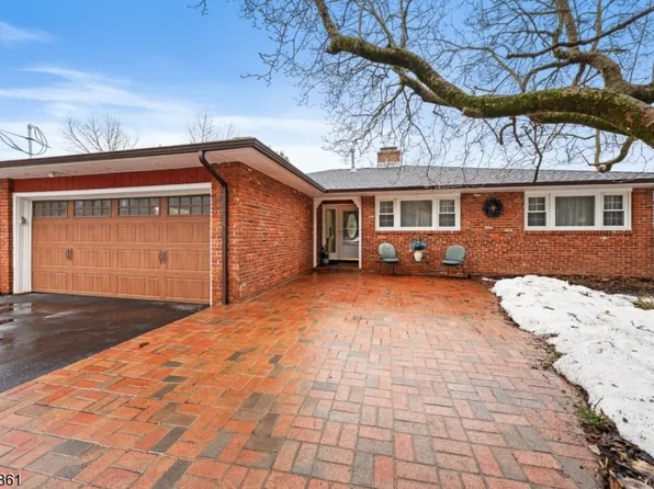 229 Hockenbury Rd, Hillsborough Twp., NJ 08844