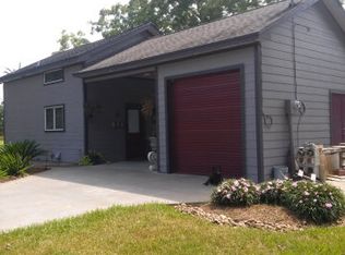 260 Sally Lake Rd #29, Angleton, TX 77515