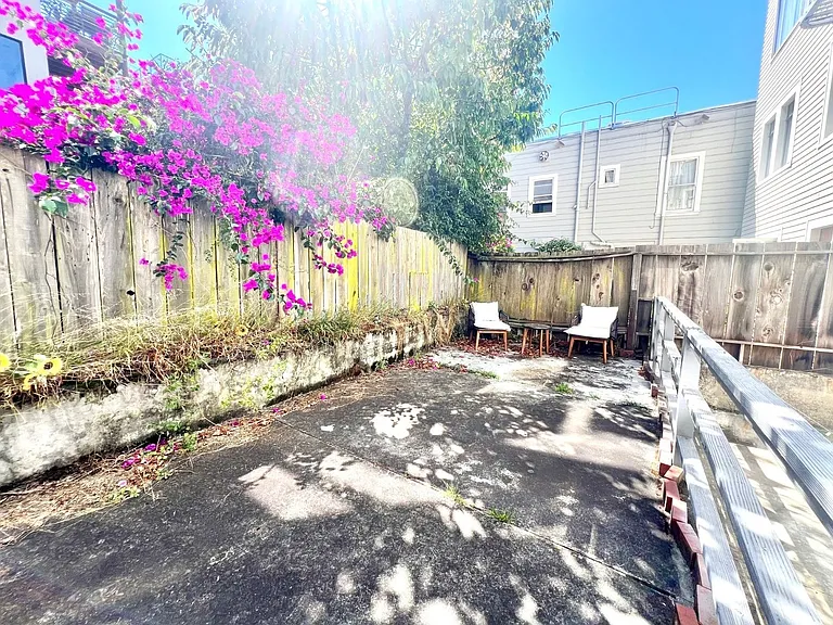 1525 Jackson St #3 — Photo 23
