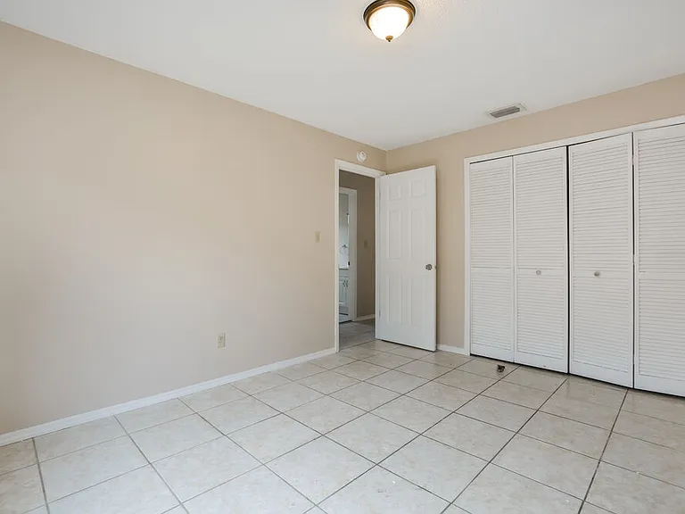 2726 Carlisle Ave — Photo 11