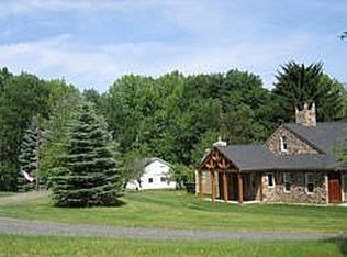 484 Mechlin Corner Rd, Pittstown, NJ 08867