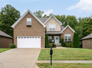 10739 Elk Run Trl, Sellersburg, IN 47172