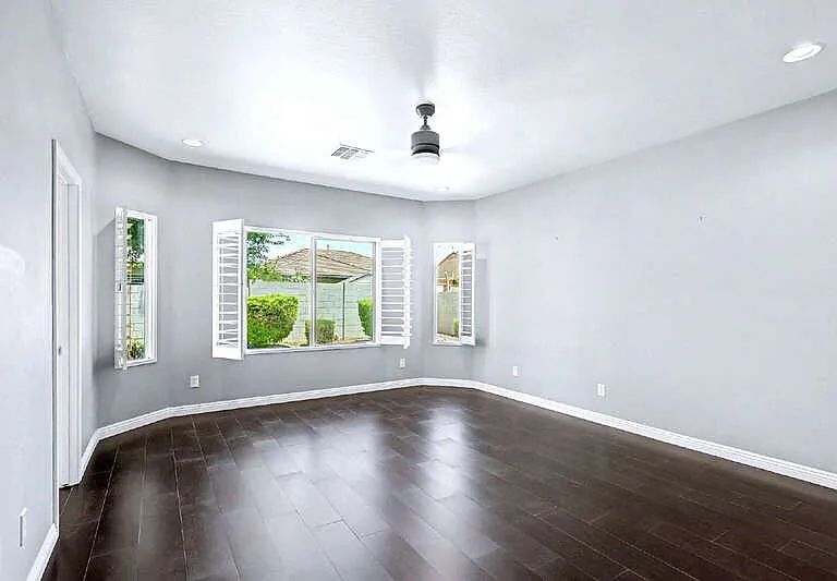 10772 W Yearling Rd — Photo 26