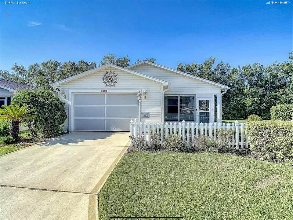 3285 Riverton Rd