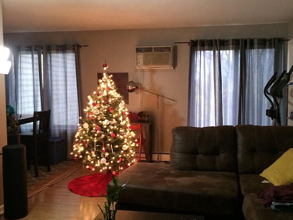 2nd image of 116 Woodland Dr