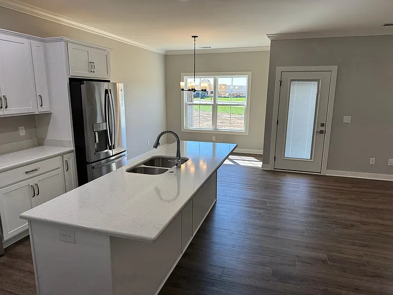 3755 High Pointe Ln — Photo 6