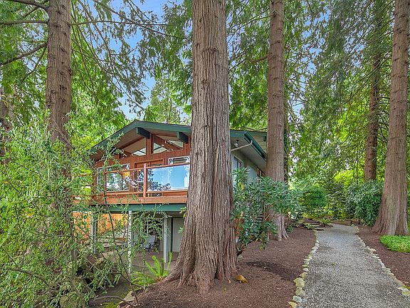 4th image of 31117 E Lake Morton Dr SE