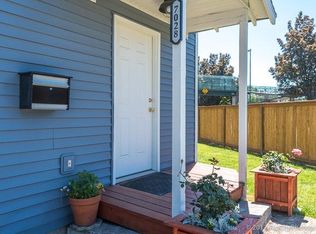 7028 N Bank St, Portland, OR 97203