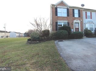 202 Barrett Run Pl, Newark, DE 19702