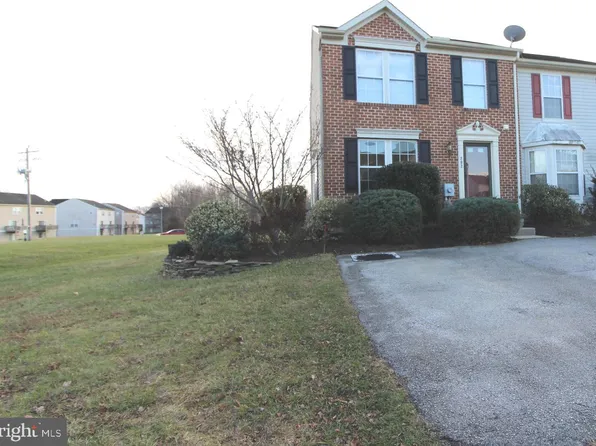 202 Barrett Run Pl, Newark, DE 19702