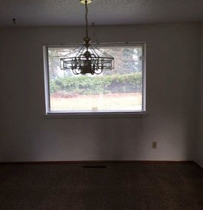 5th image of 14524 Portland Ave SW