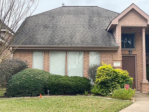 2nd image of 2510 W Pebble Beach Dr