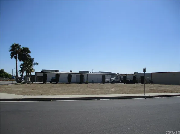 572 S Grand Ave, San Jacinto, CA 92582