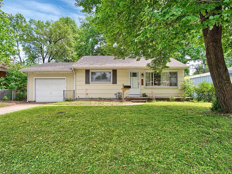 1st image of 3028 Ramona Dr