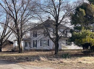 12090 McDonald Rd, Macon, IL 62544