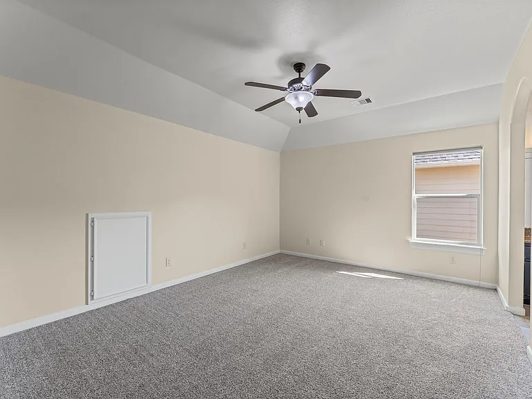 7 N Beech Springs Cir — Photo 30