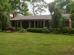 4807 Lacarem Dr, Jeffersontown, KY 40299