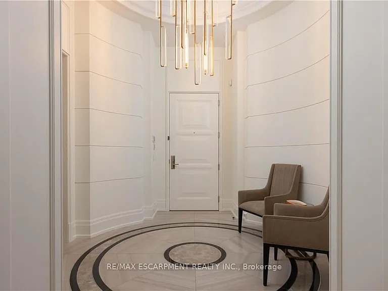 300 Randall St #Penthouse 1 — Photo 9