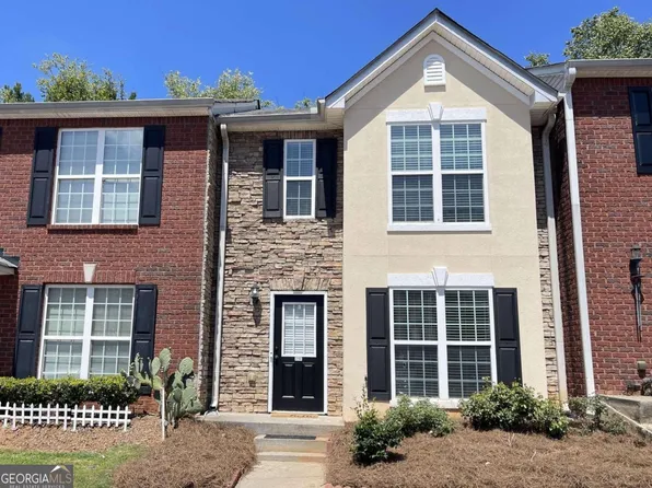 2760 Valley Green Dr, Gainesville, GA 30504