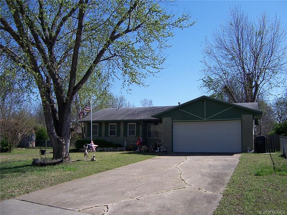 1st image of 1109 W Chambers Ct