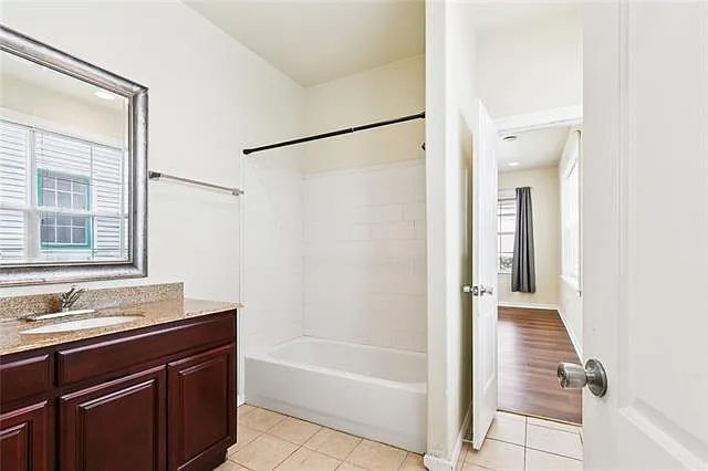 5830 Willow St — Photo 6