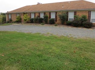 21772 Watson Rd, Leesburg, VA 20175