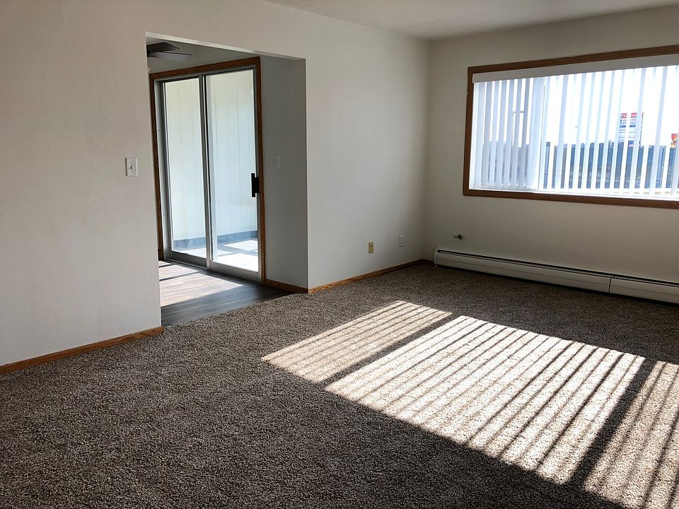 816820 24th Ave S Apartment Rentals Moorhead, MN Zillow