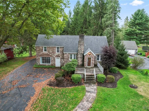 1255 Como Park Blvd, Depew, NY 14043
