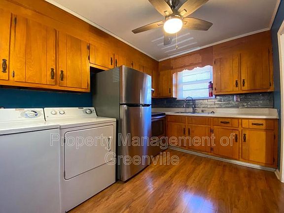 5th image of 18 Sherman Ln