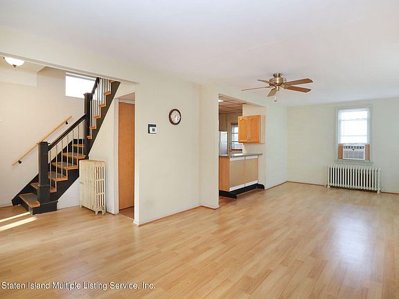 5th image of 87 Pelton Ave