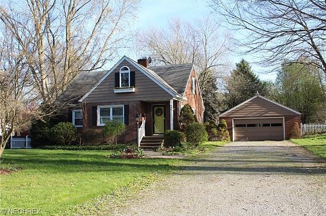 1st image of 430 Ivan Dr