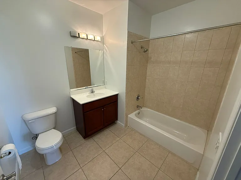 5609 Jefferson St #52E — Photo 19