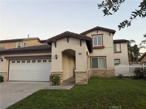 15179 Cerritos St, Fontana, CA 92336