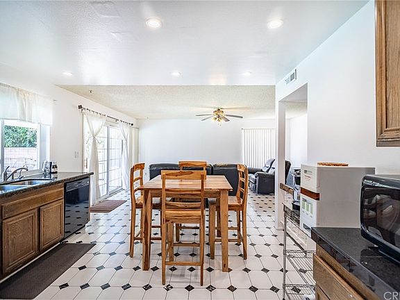 4th image of 11480 Lev Ave