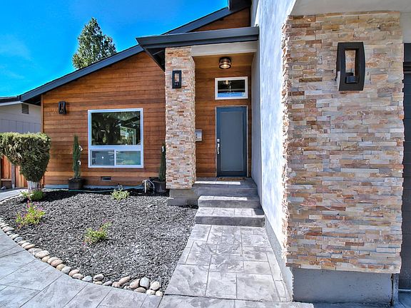 5th image of 3327 Cropley Ave